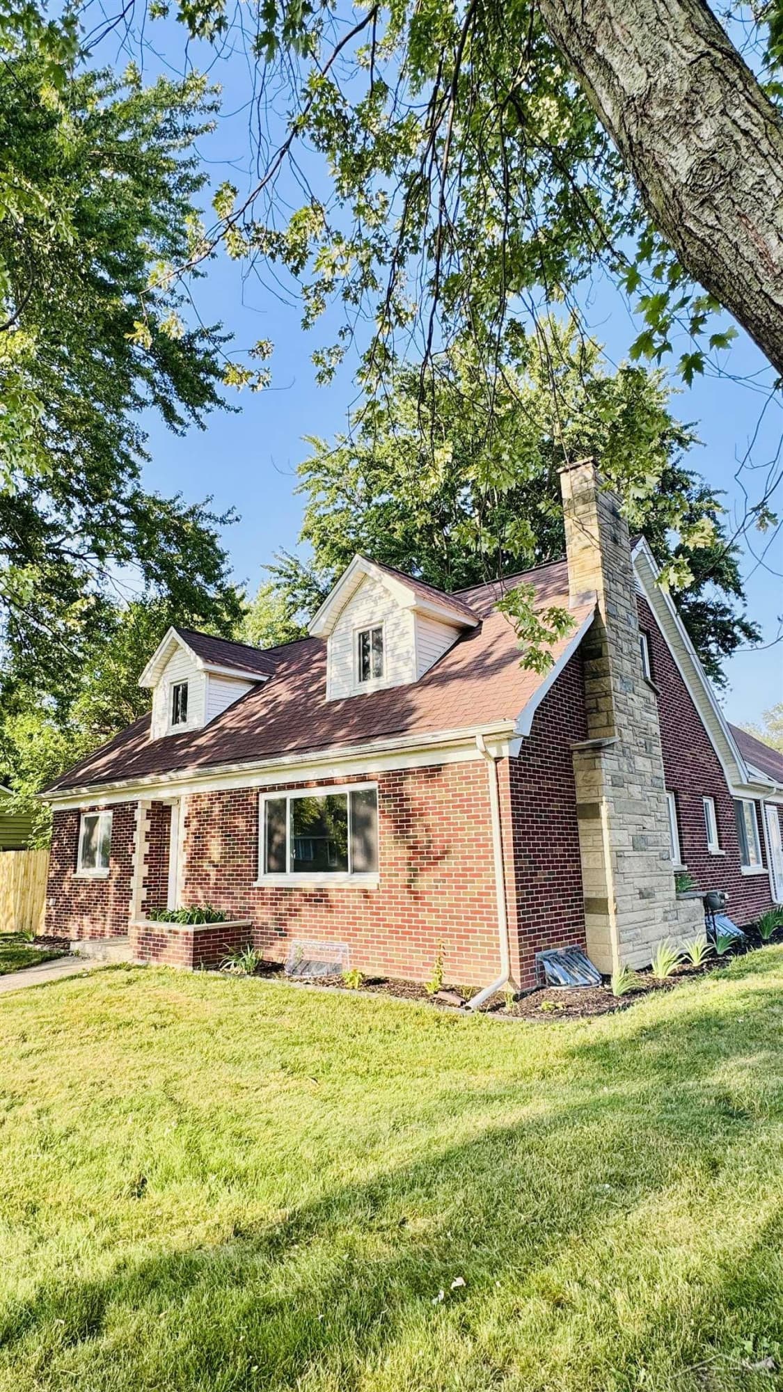 352 S 29th Street, Saginaw, MI 48601