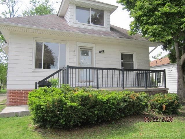 22767 Hayes Street, Eastpointe, MI 48021