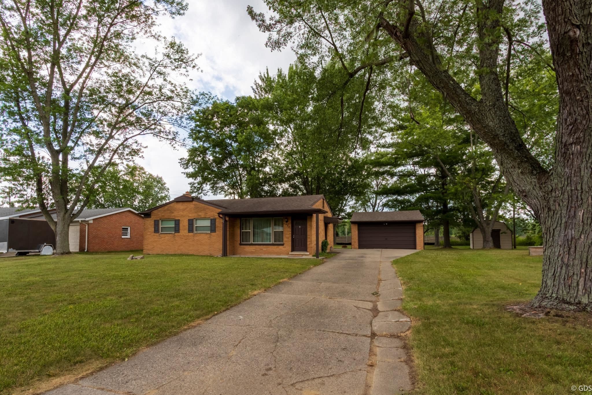 4380 Old Colony Drive, Flint, MI 48507