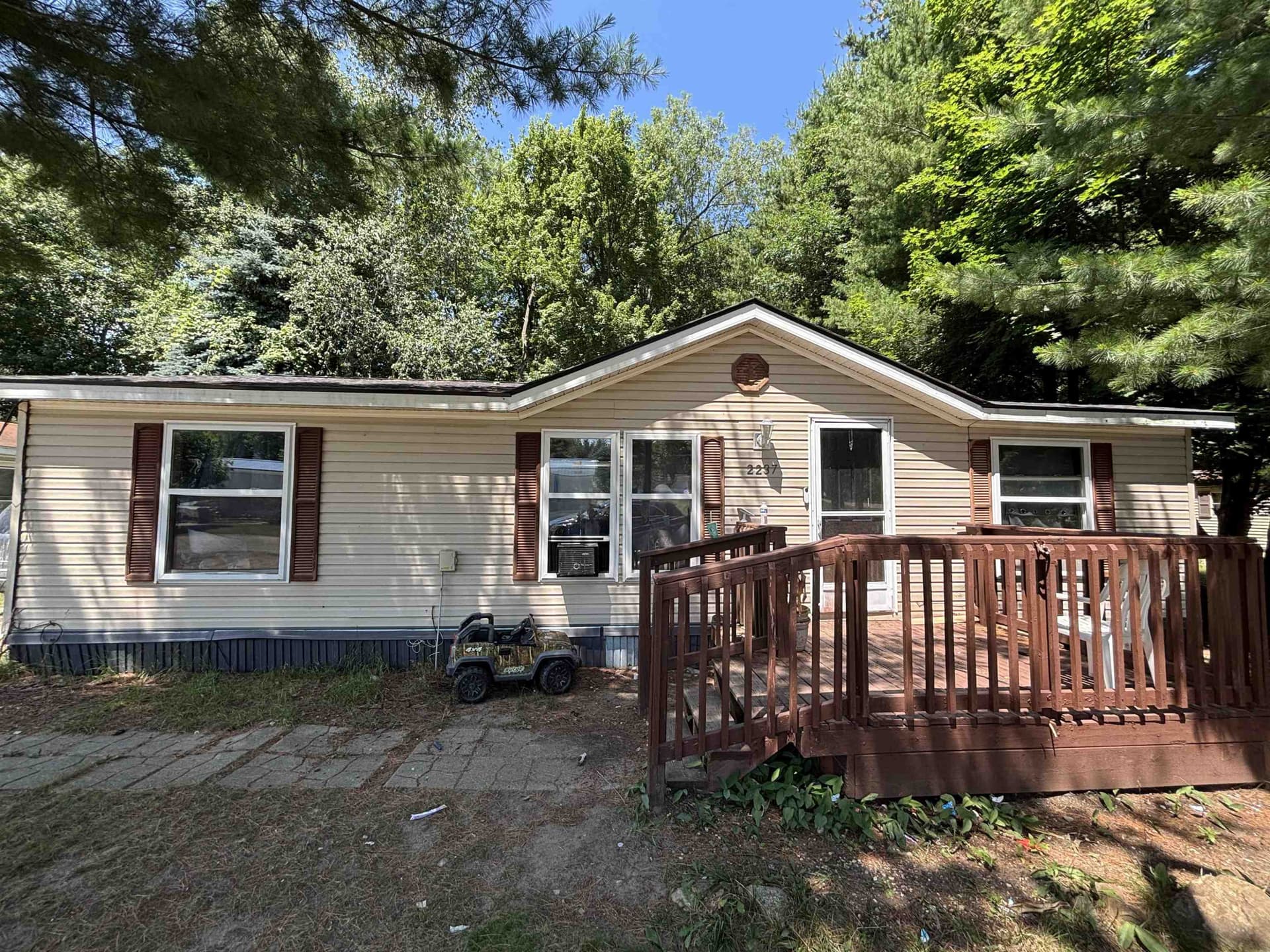 2237 RANAE Street, Croswell, MI 48422