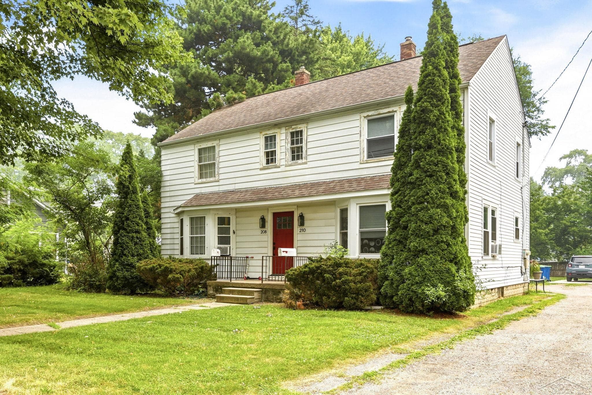 208 & 210 S Adams Street, Saginaw, MI 48604