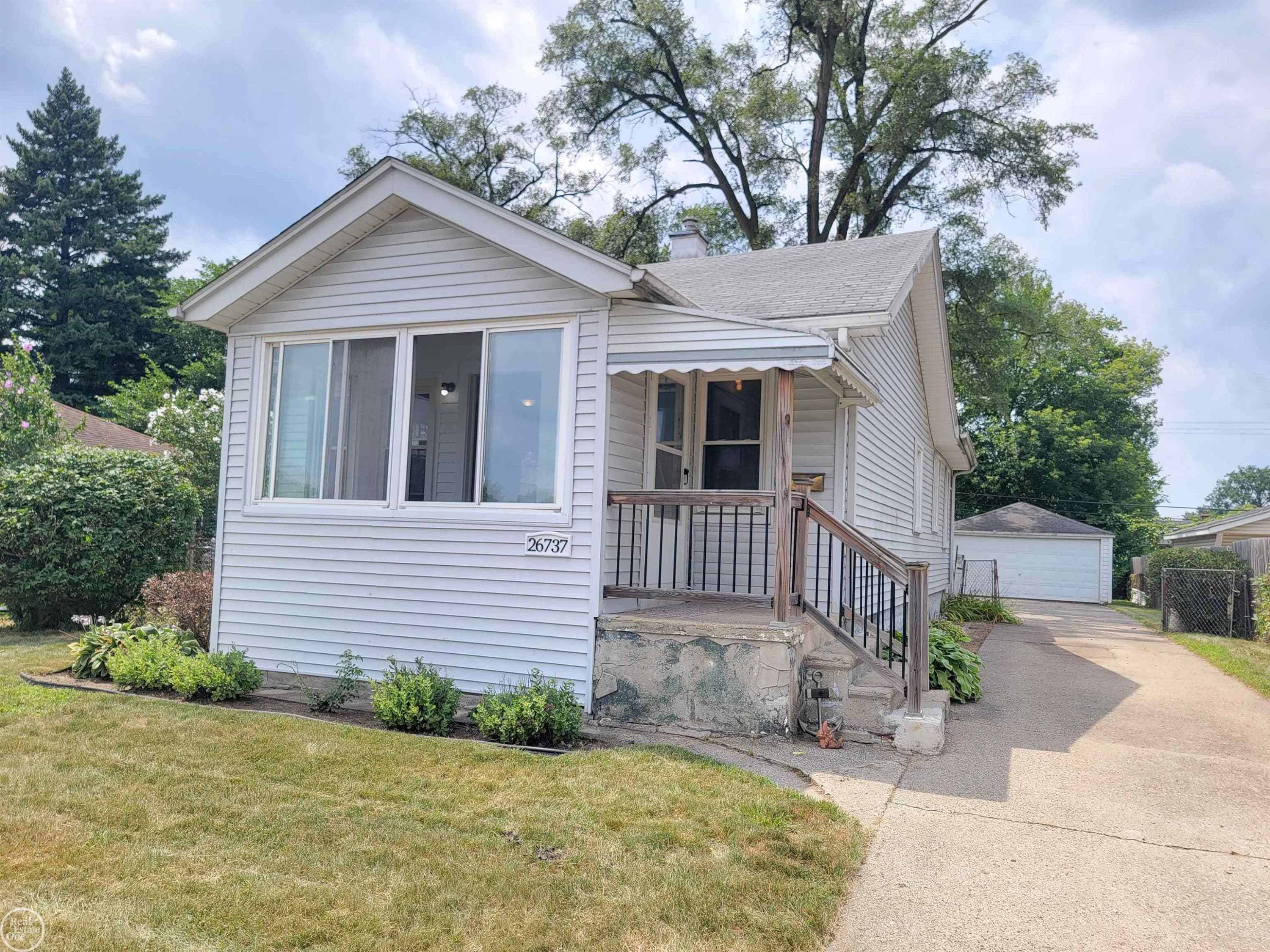 26737 Brush Street, Madison Heights, MI 48071