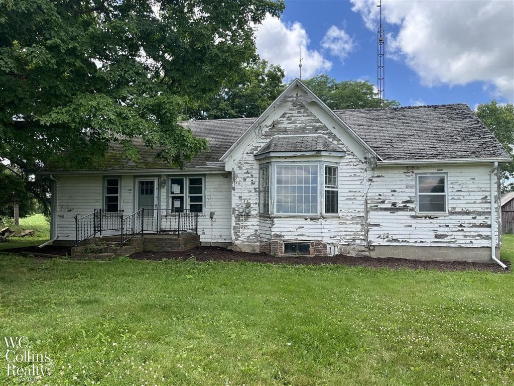 8458 Melvin Road, Melvin, MI 48454