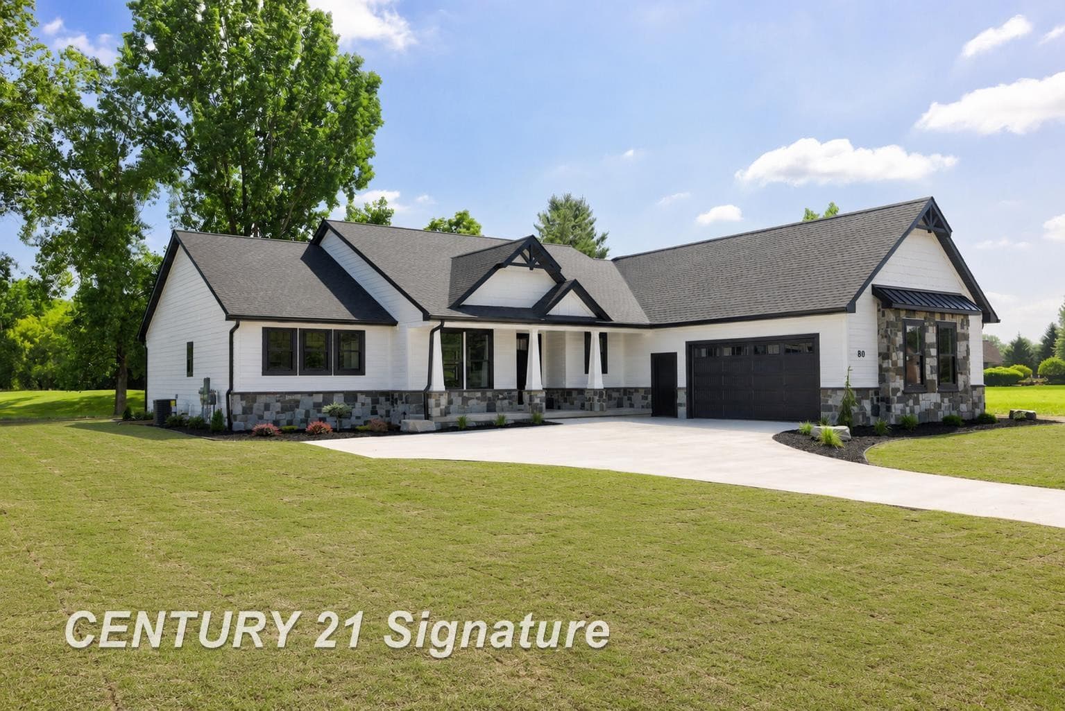 80 Sawmill Creek Trail, Saginaw, MI 48603