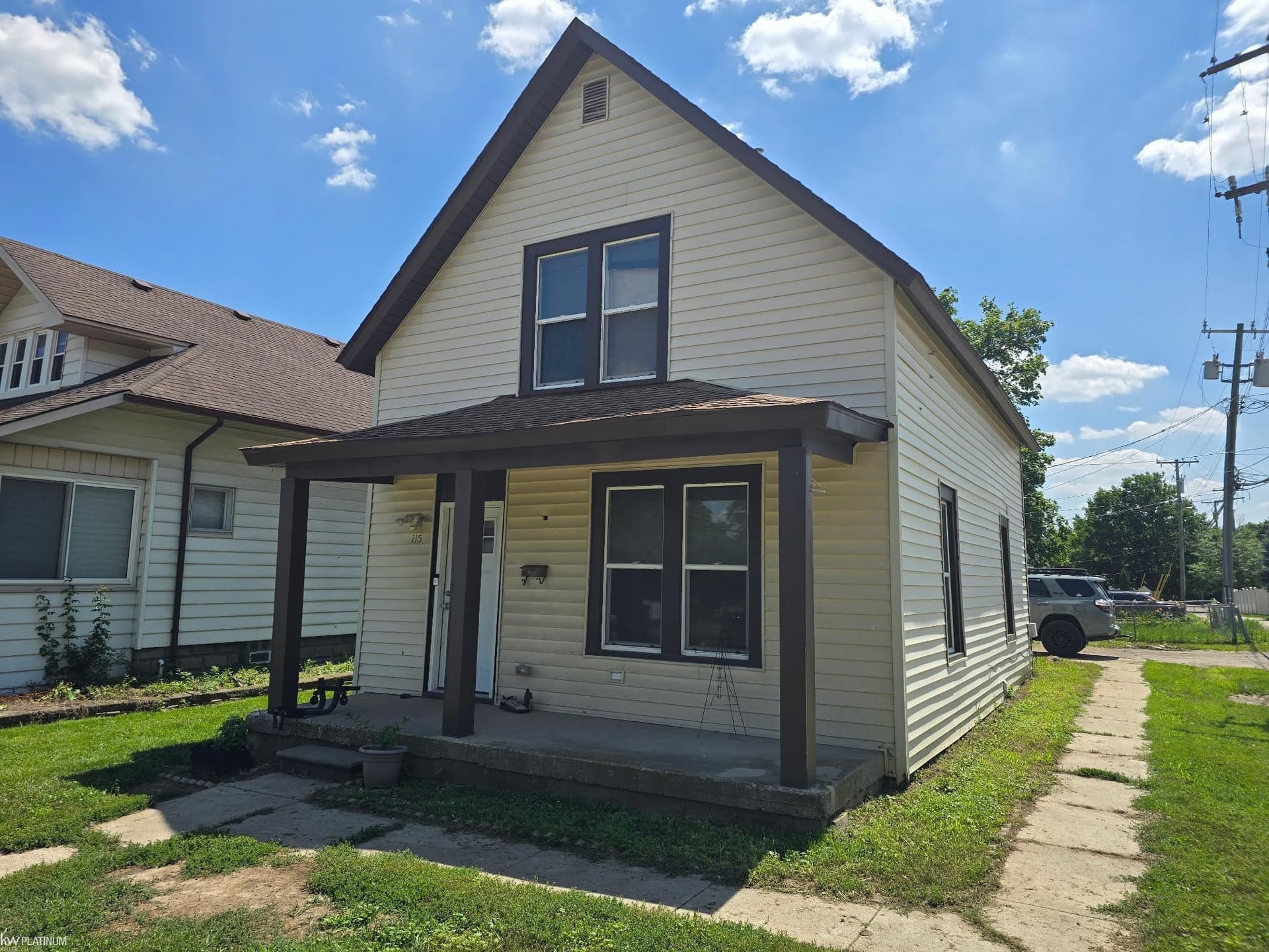 115 Robertson Street, Mount Clemens, MI 48043