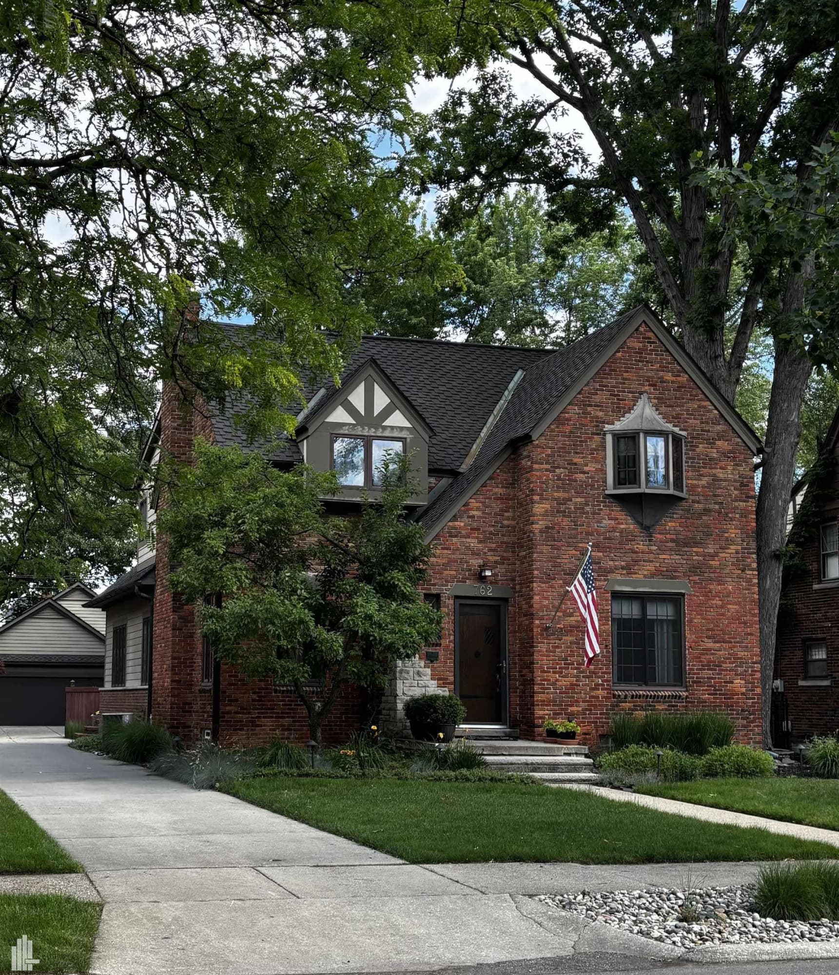 762 W Oakridge, Ferndale, MI 48220