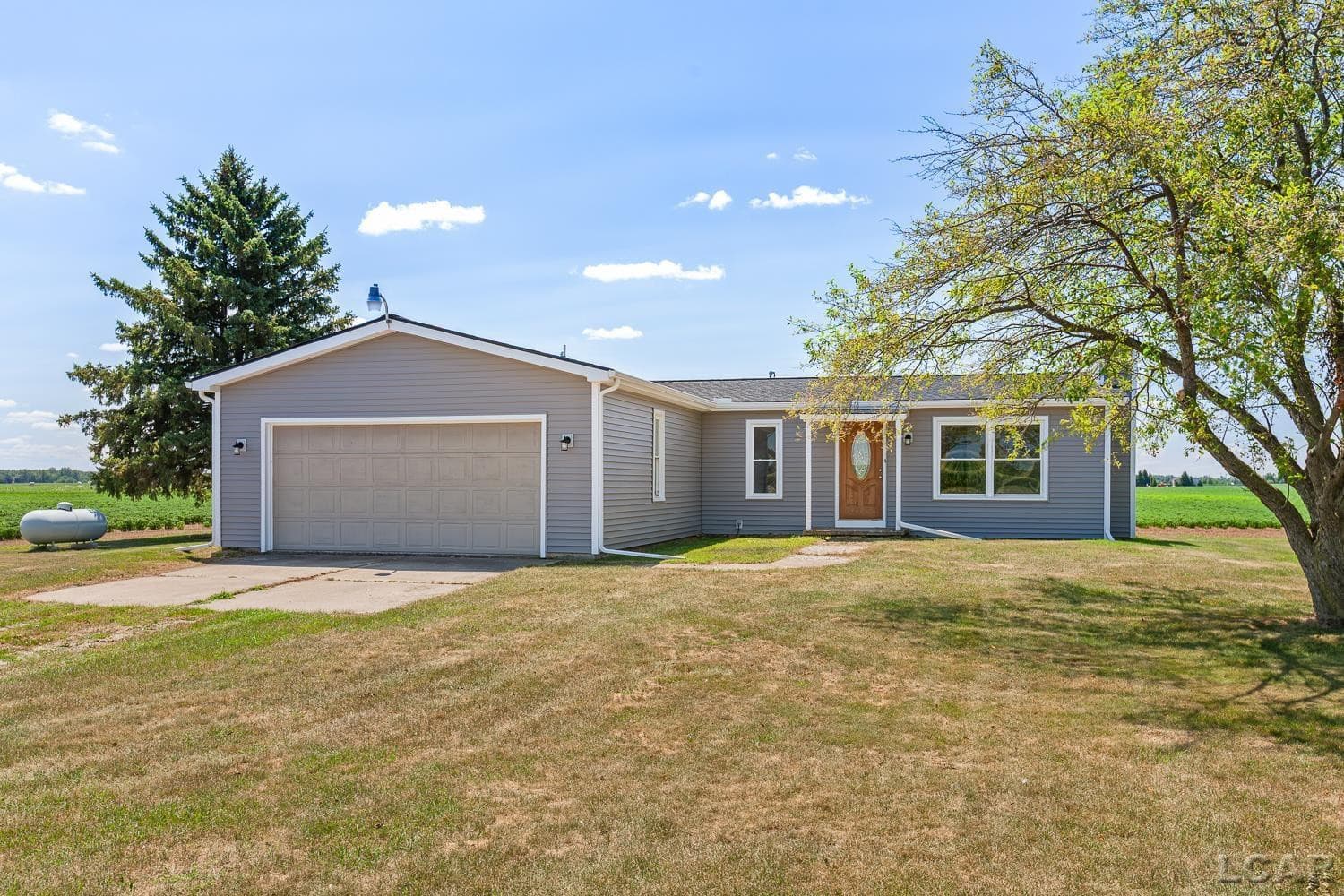 5137 Cook Road, Palmyra, MI 49268