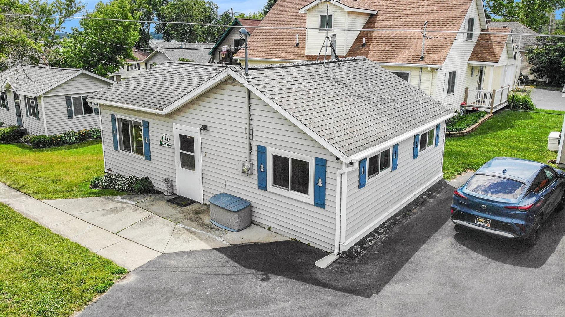 6366 W Houghton Lake Drive, Unit #6, Houghton Lake, MI 48629
