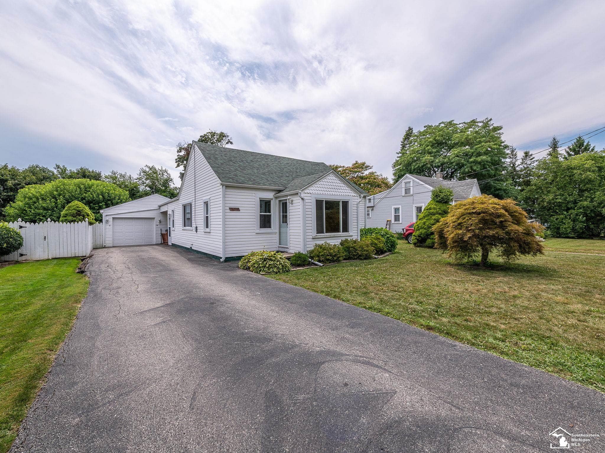6243 Dallas Road, Monroe, MI 48161