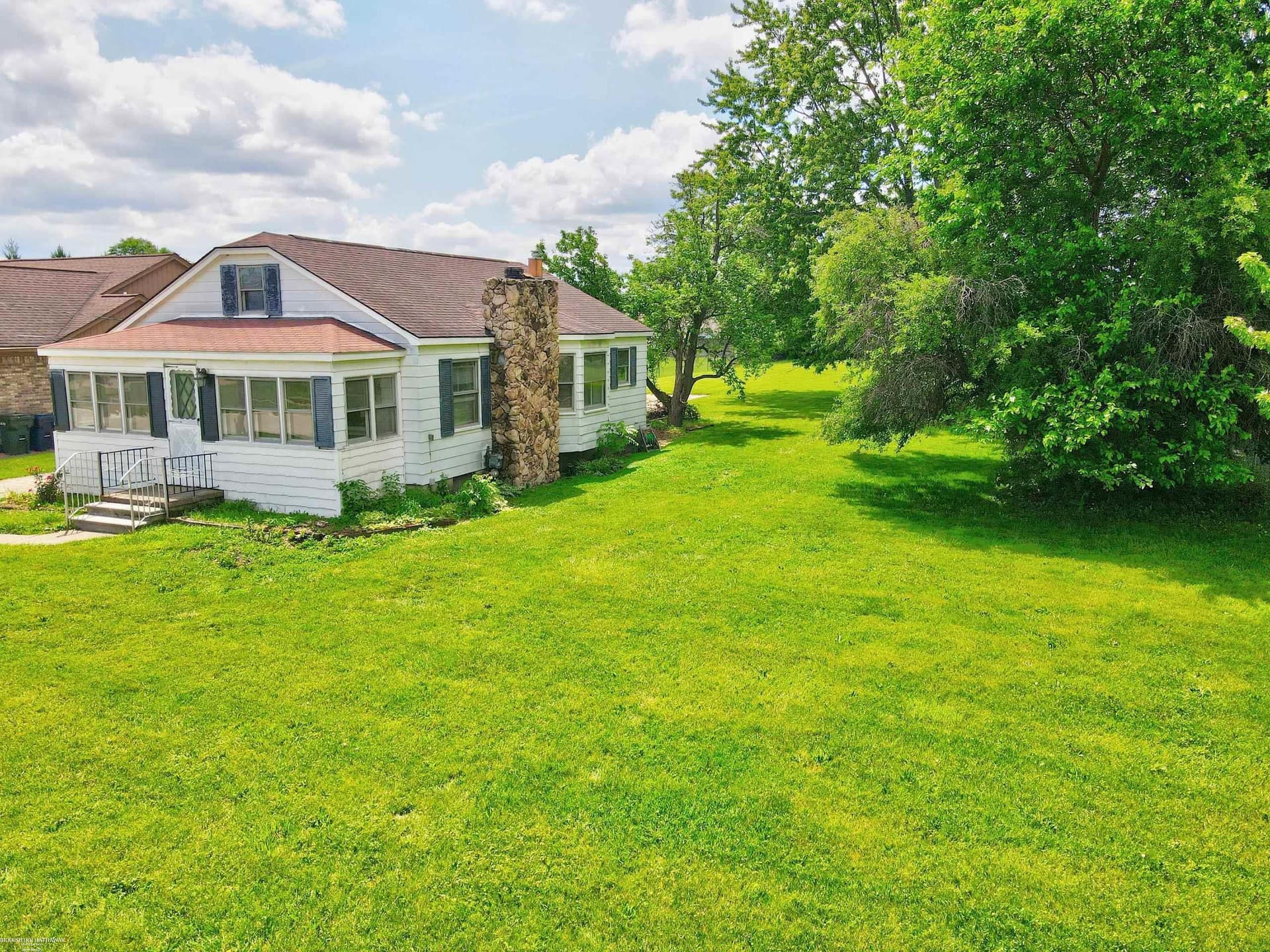 37191 Dundee Street, Sterling Heights, MI 48310