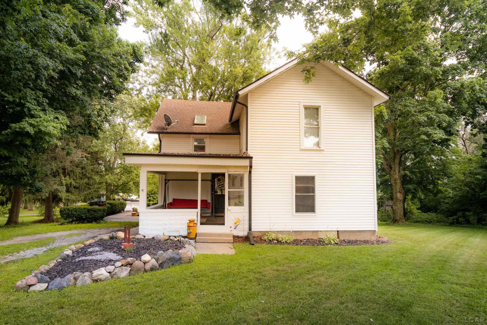 1193 Seneca Street, Adrian, MI 49221