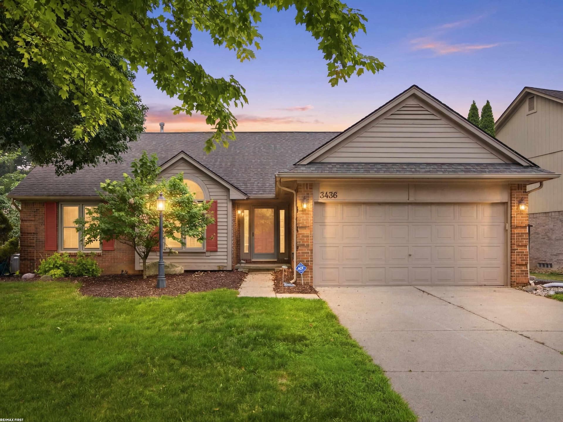 3436 Vardon Drive, Rochester Hills, MI 48307
