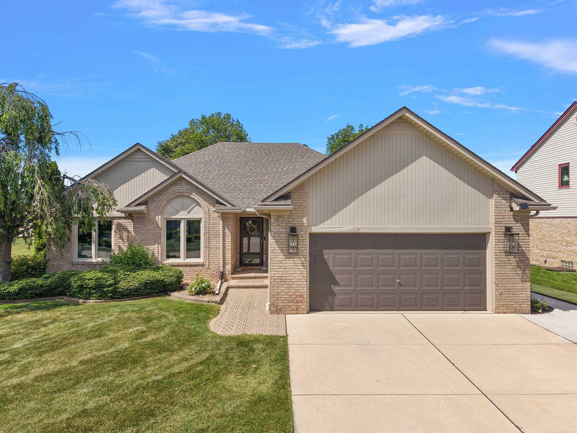 13971 Thames Drive, Shelby Twp, MI 48315