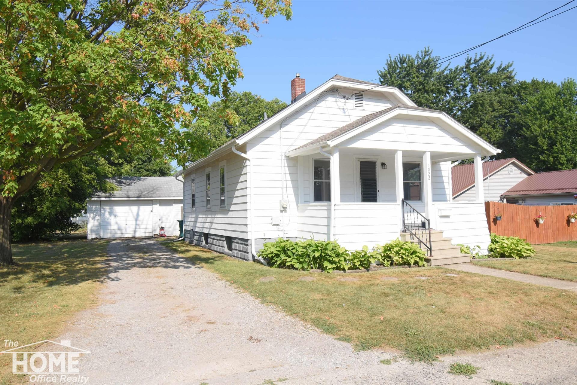 1022 S Lyon Street, Owosso, MI 48867