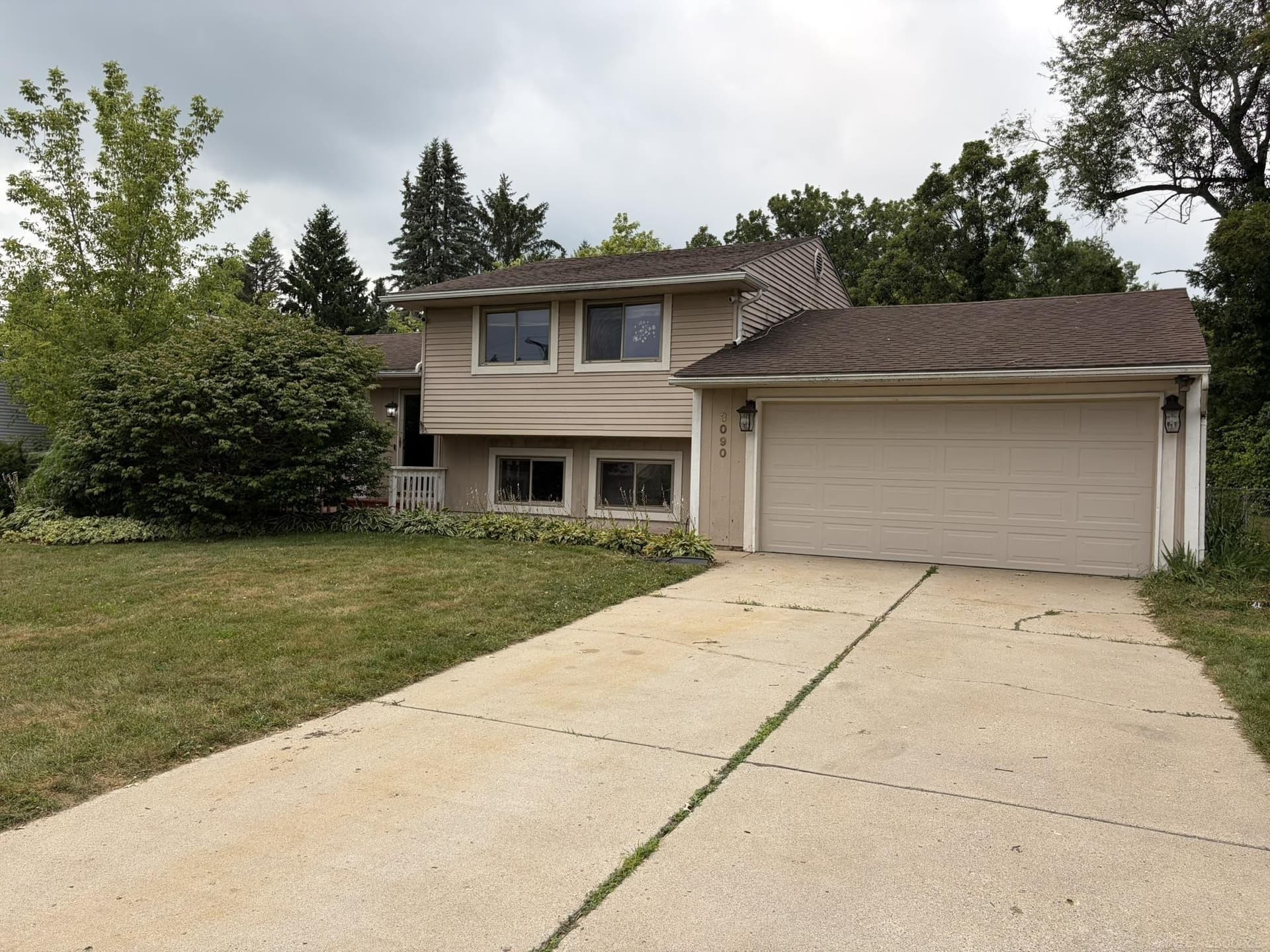 3090 Ripple Way, White Lake, MI 48383
