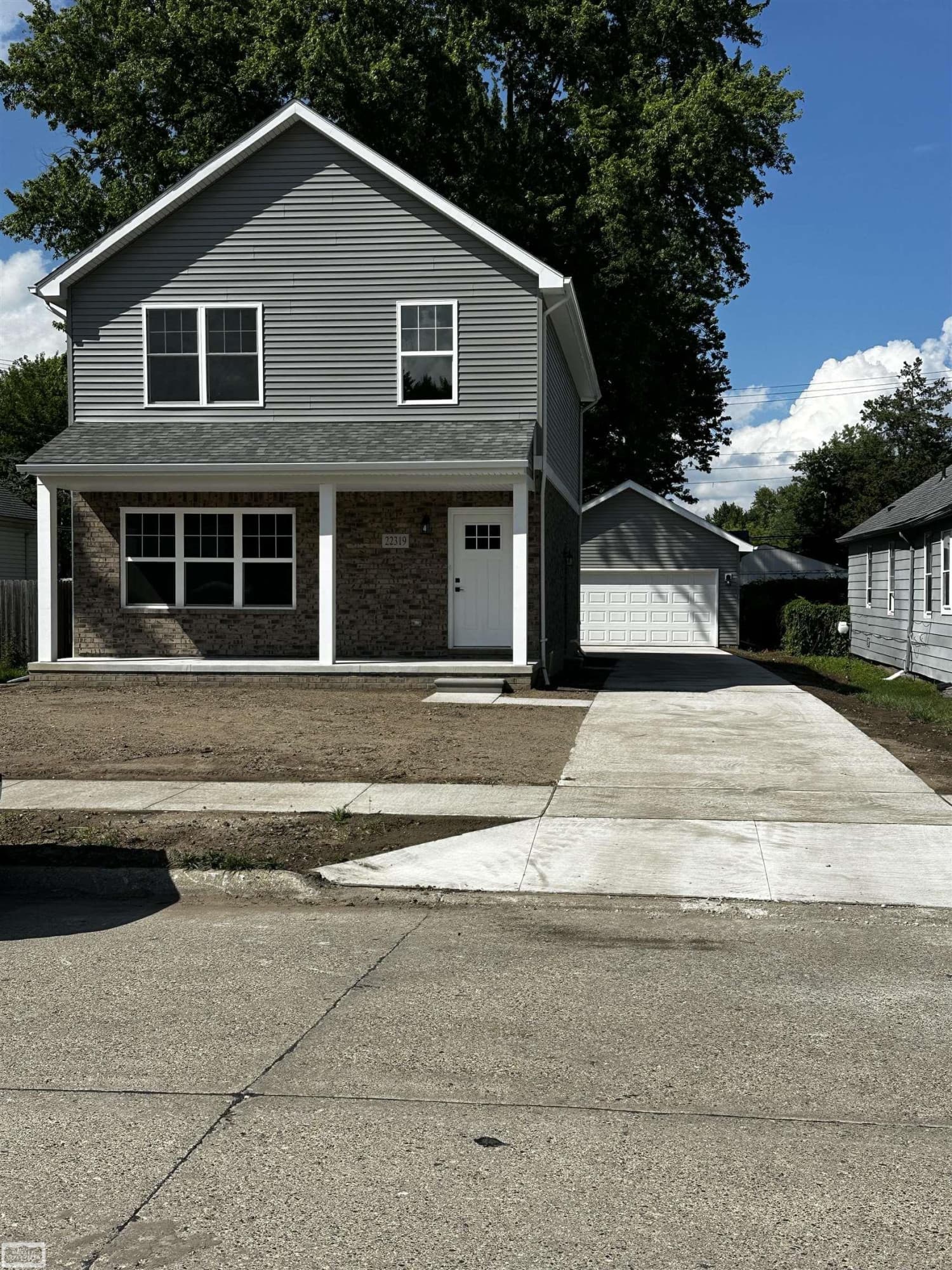 22319 Ridgeway Street, Saint Clair Shores, MI 48080