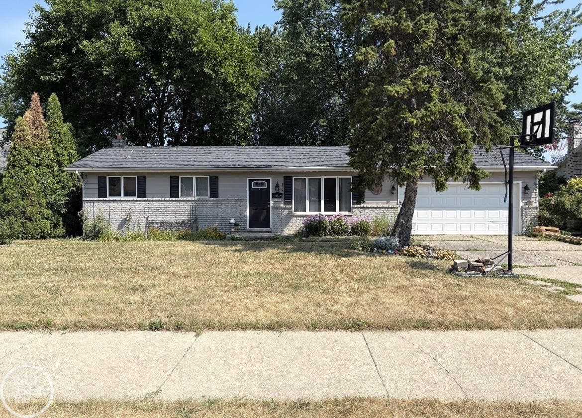 7505 21 Mile Road, Shelby Twp, MI 48317