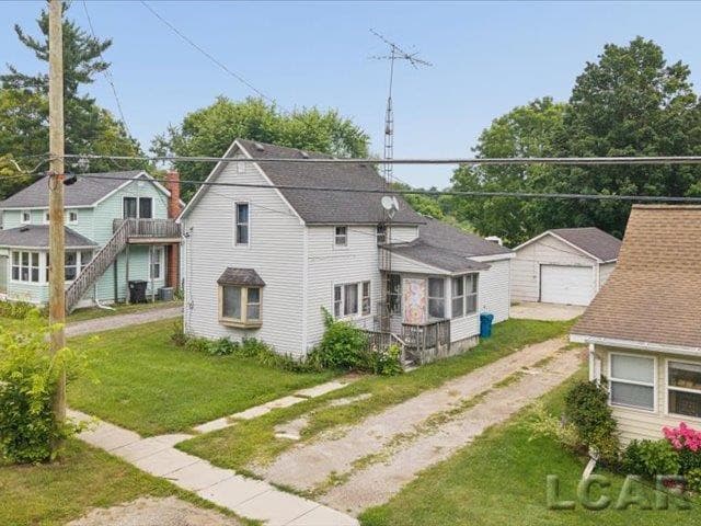 215 Woodstock Street, Cement City, MI 49233