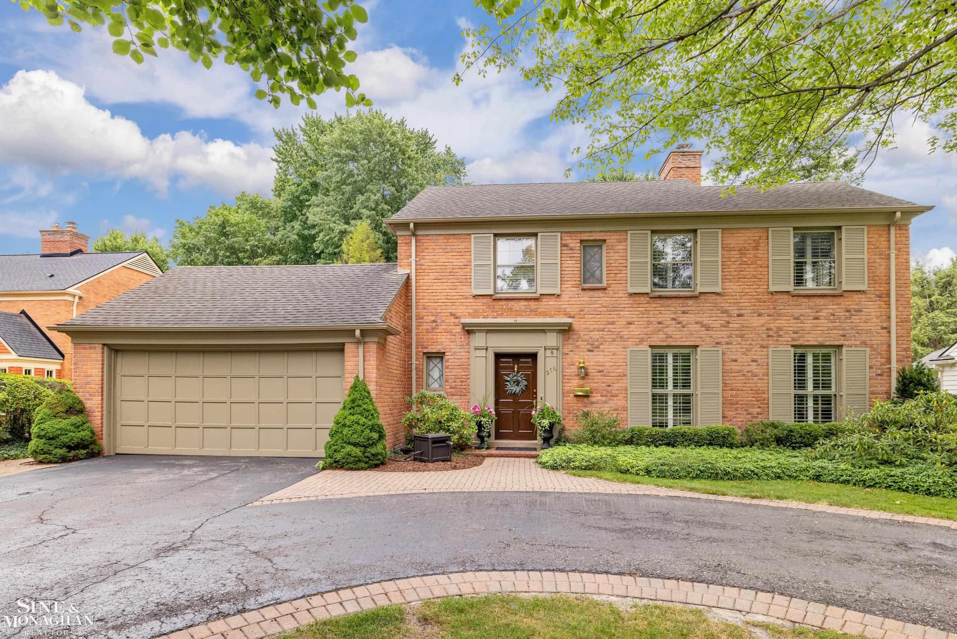 276 Kercheval Avenue, Grosse Pointe, MI 48236