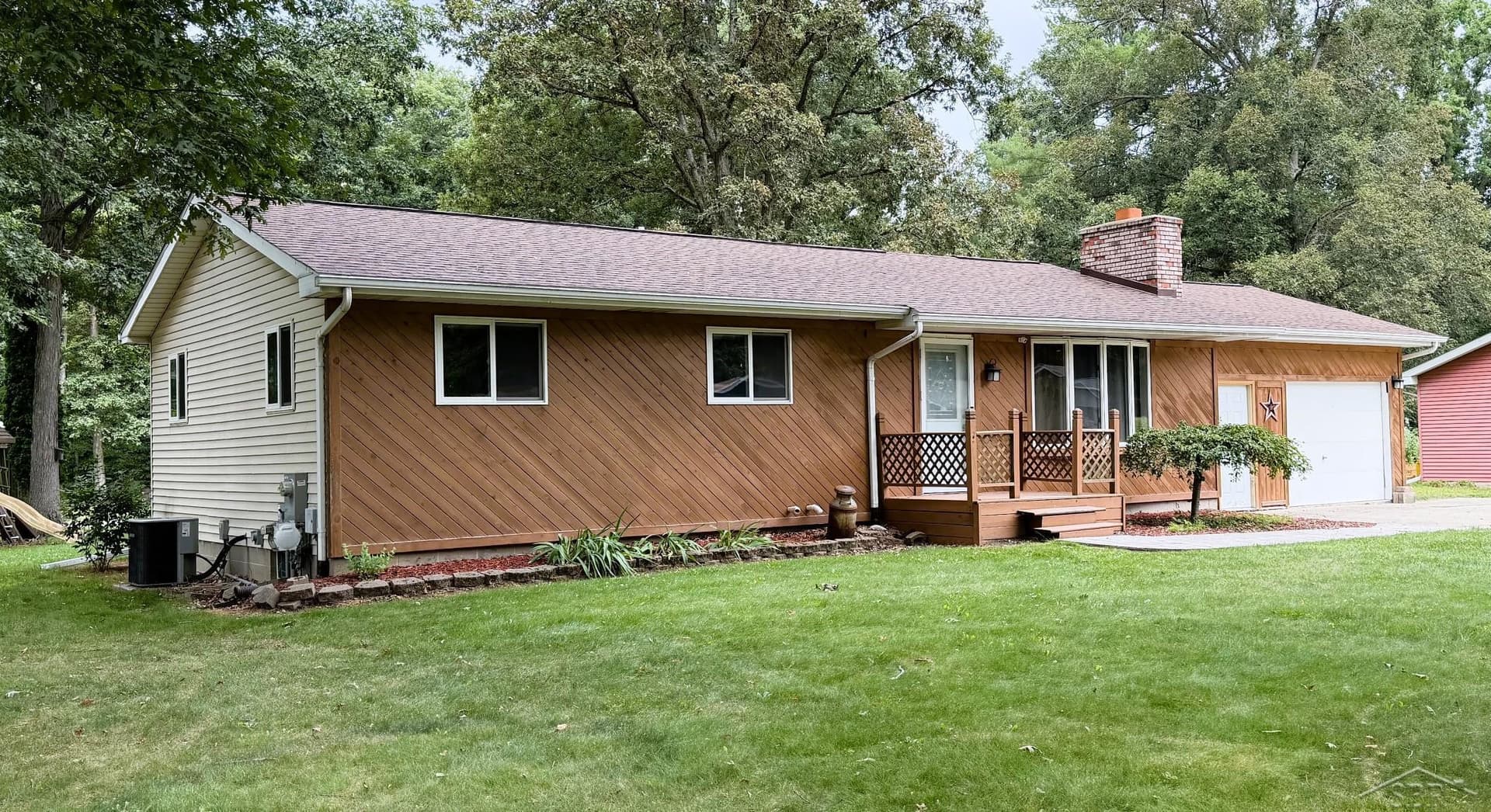 12930 Tamarack Drive, Burt, MI 48417