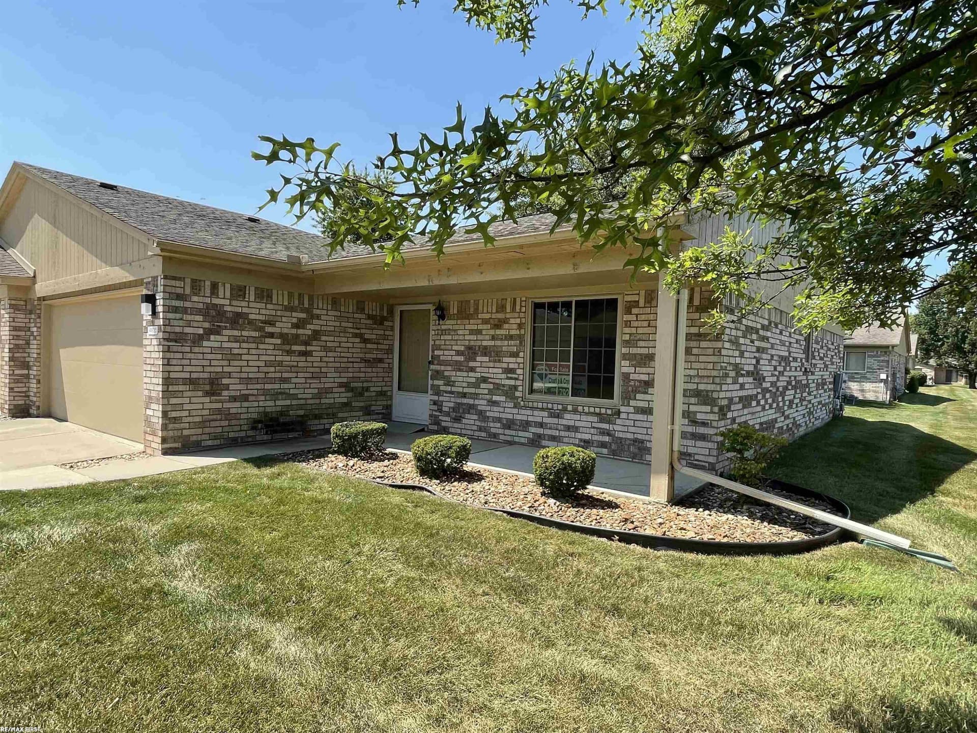 41625 Berly Drive, Clinton Twp, MI 48038