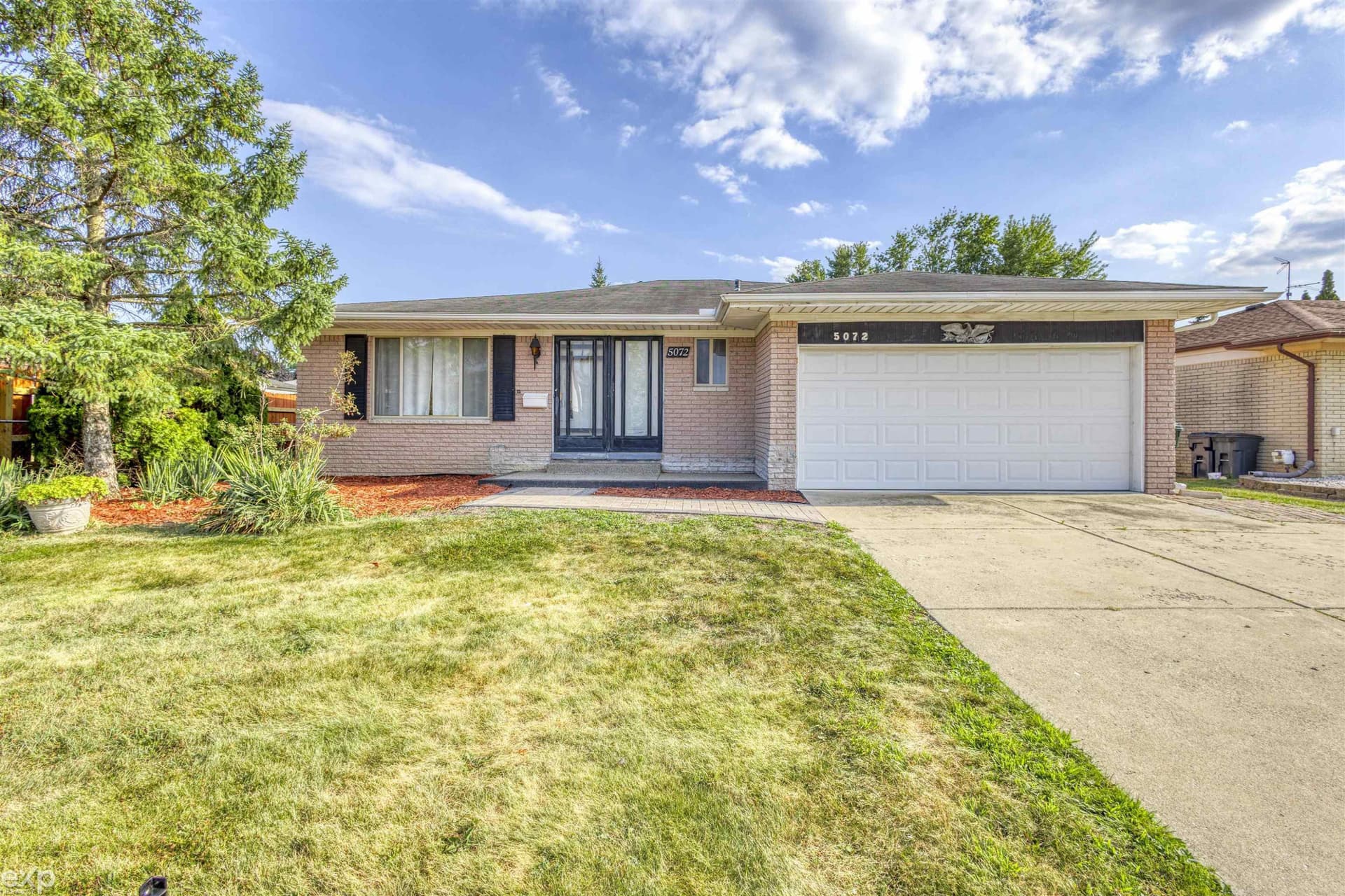 5072 Amherst Drive, Sterling Heights, MI 48310
