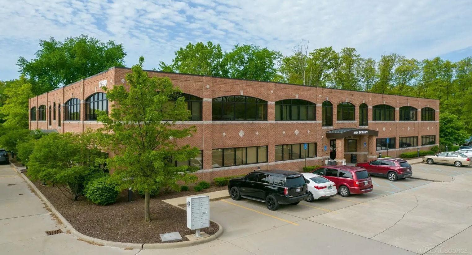37399 Garfield Road, Clinton Twp, MI 48038
