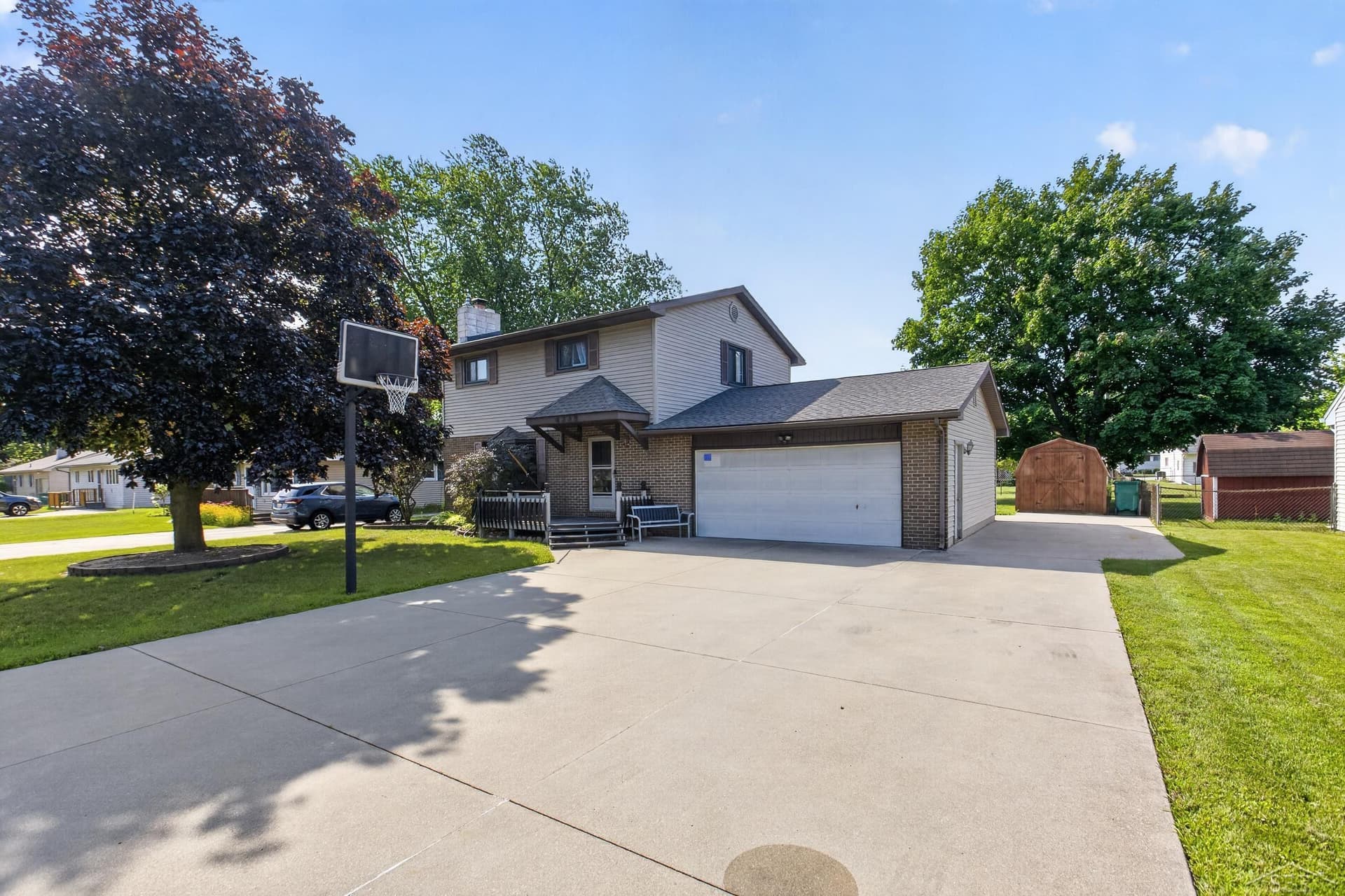 4338 Hushen Drive, Bay City, MI 48706