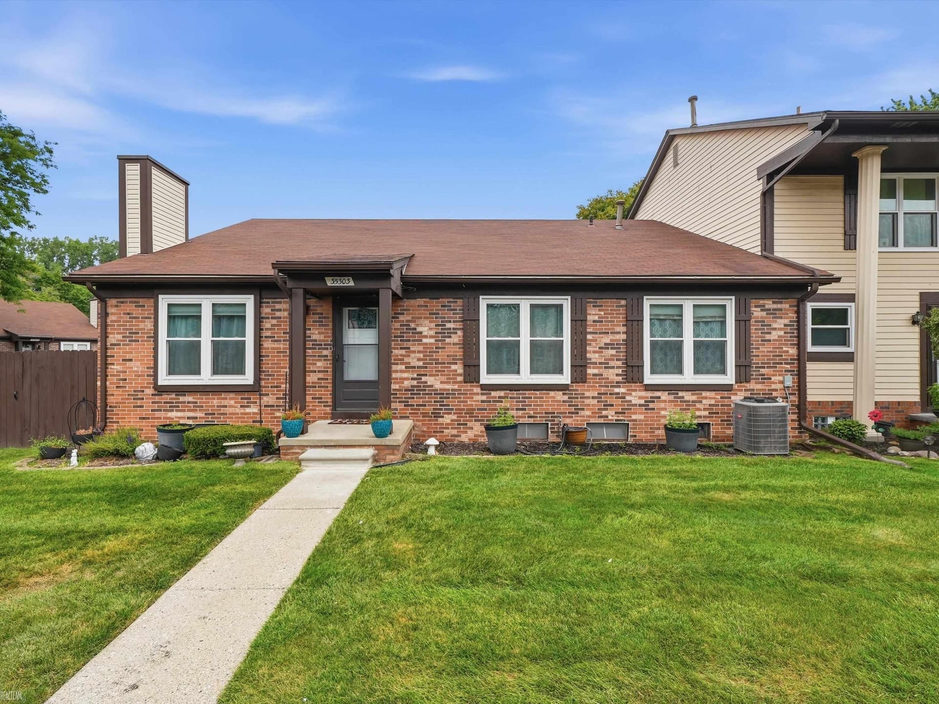 35303 Bristlecone Drive, 87, Clinton Twp, MI 48035