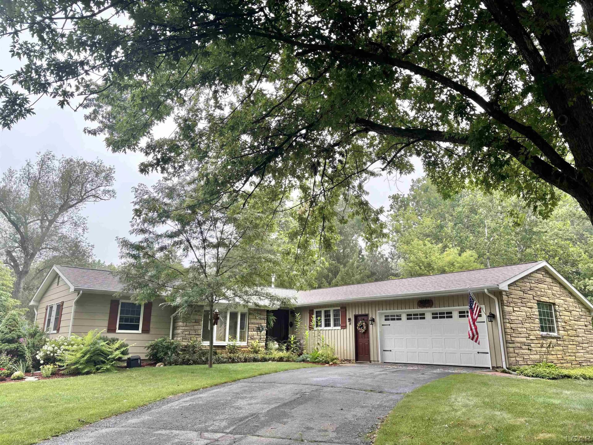 1719 Southgate Court, Adrian, MI 49221
