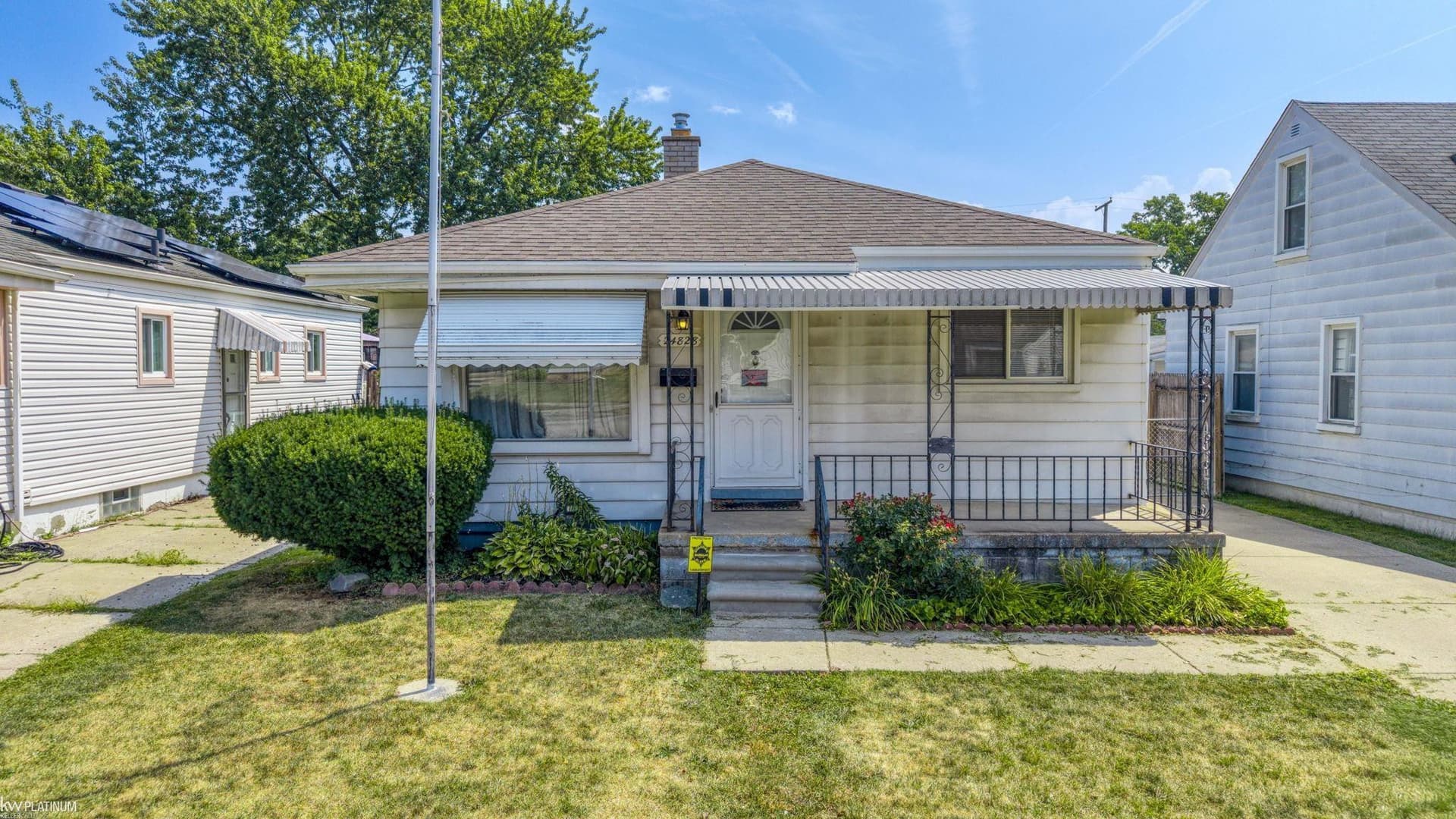 24828 Laetham Avenue, Eastpointe, MI 48021