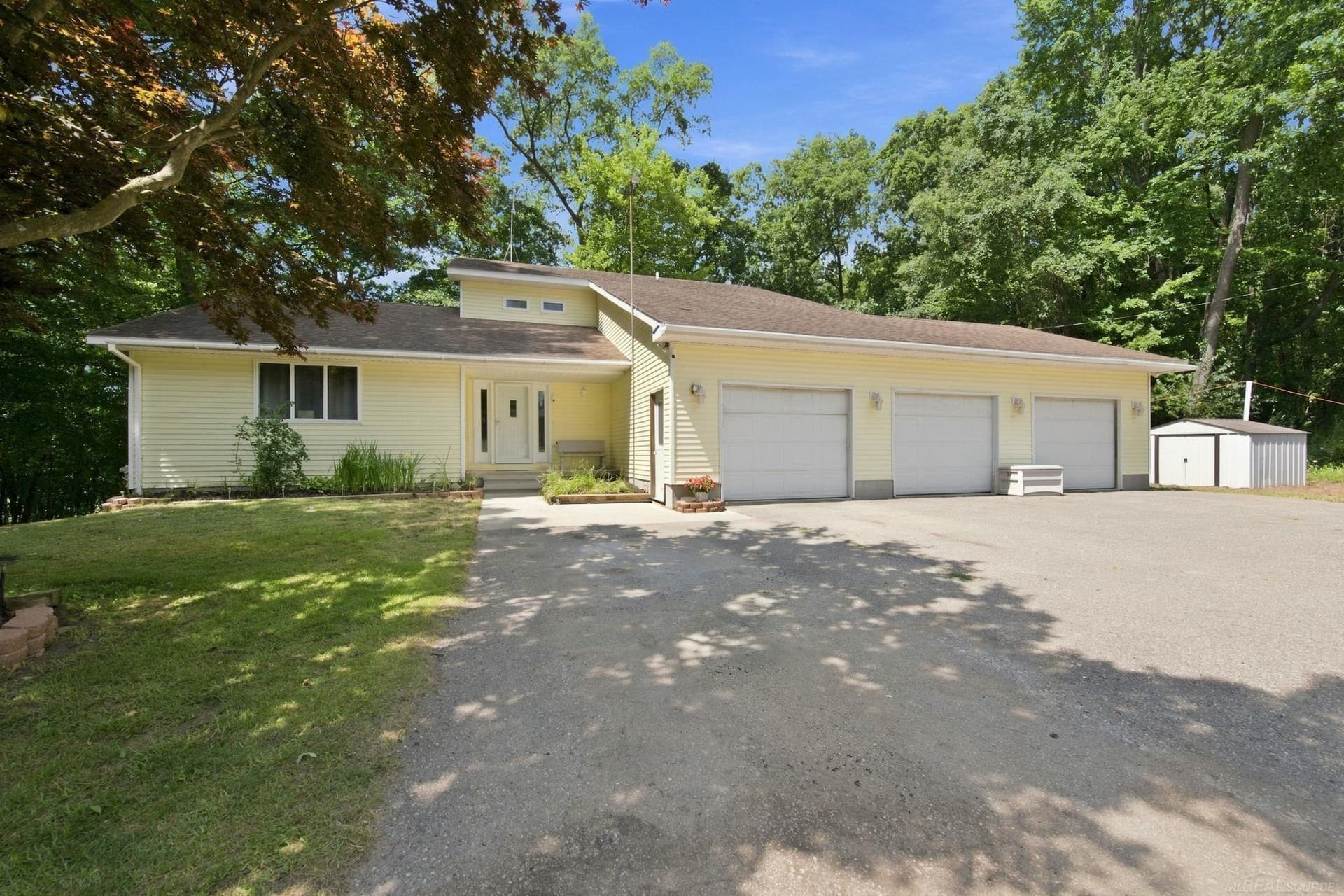 11490 Ely Road, Davisburg, MI 48350
