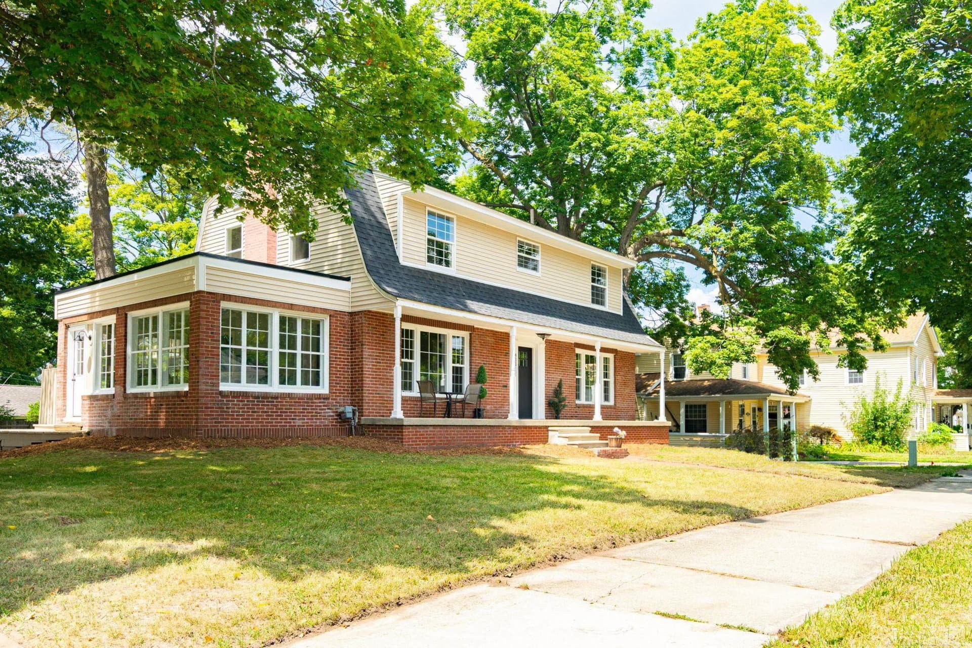 411 N Main Street, Lapeer, MI 48446