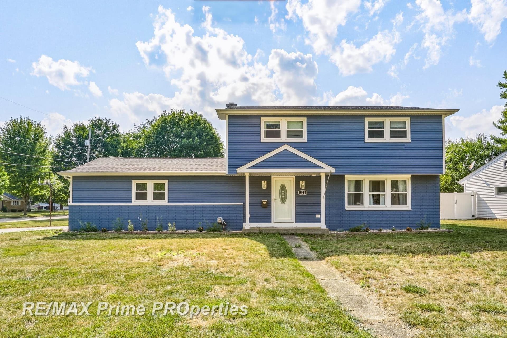 306 Sunburst Drive, Frankenmuth, MI 49834