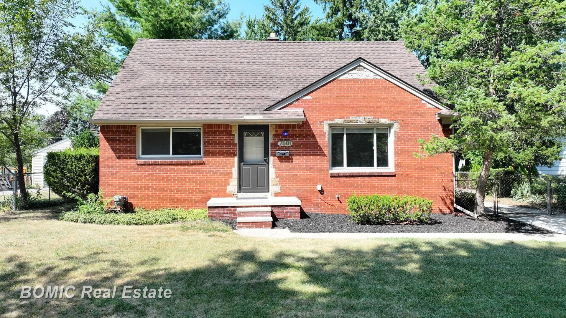7581 St John Street, Shelby Twp, MI 48317