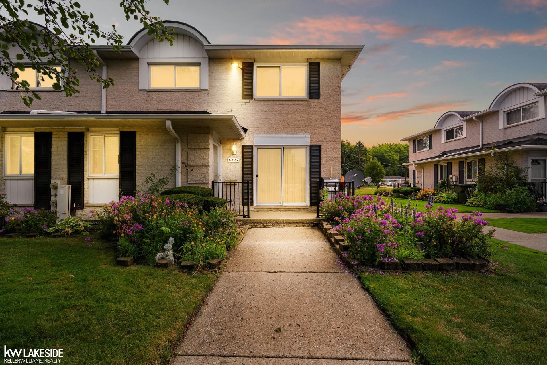 8577 Hampshire Drive, Sterling Heights, MI 48313