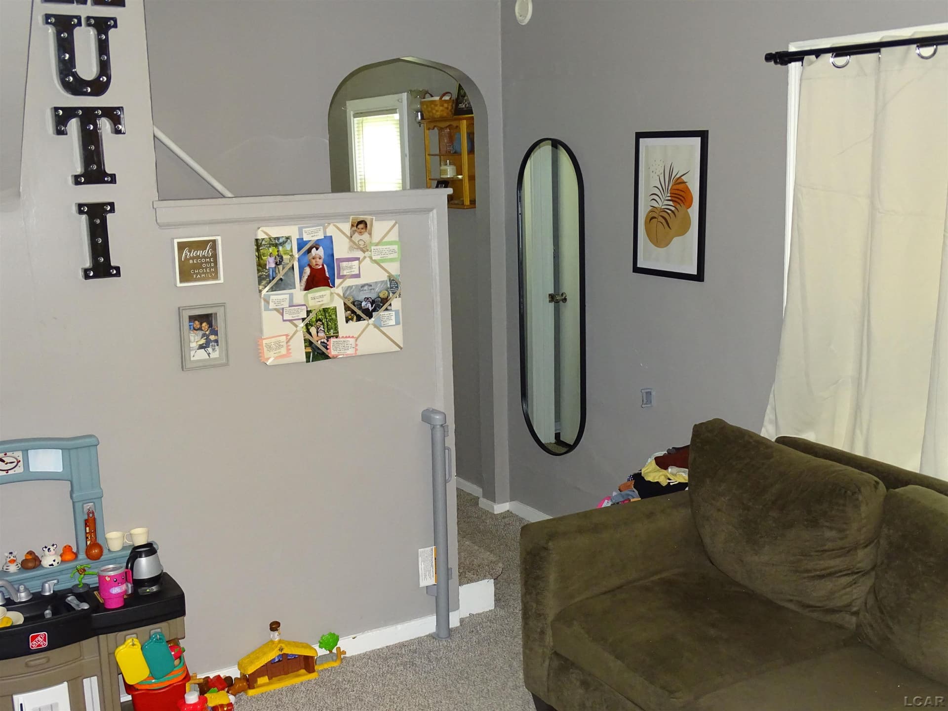 Photo 4