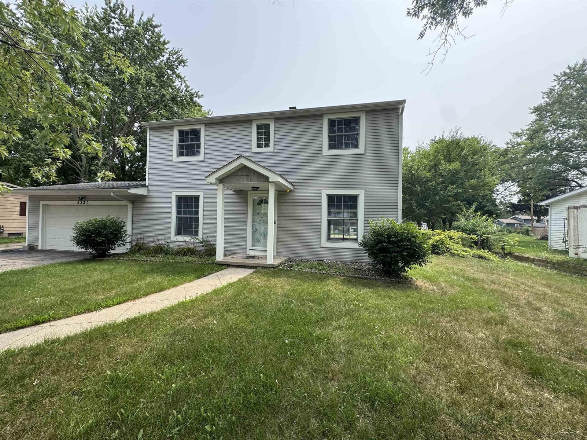 5380 River Ridge Drive, Flushing, MI 48433
