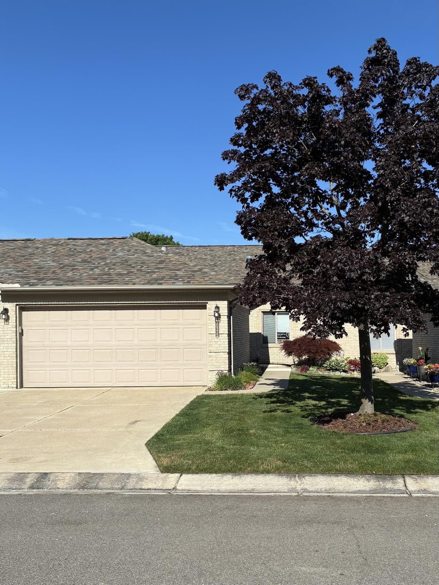 35275 Silver Maple Drive, Unit 37, Bldg 7, Clinton Twp, MI 48035