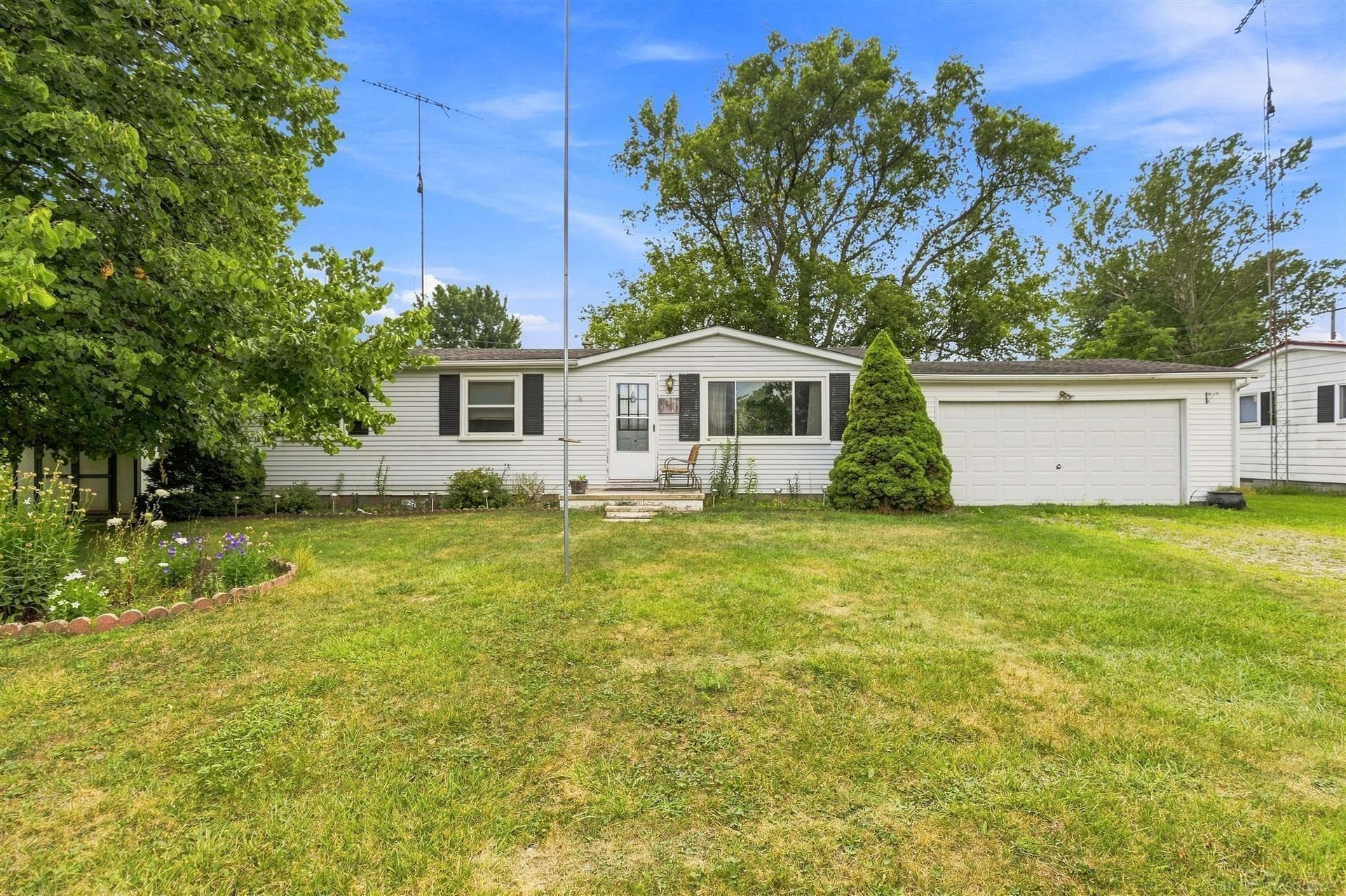 5982 Avalon Circle, Lexington, MI 48450