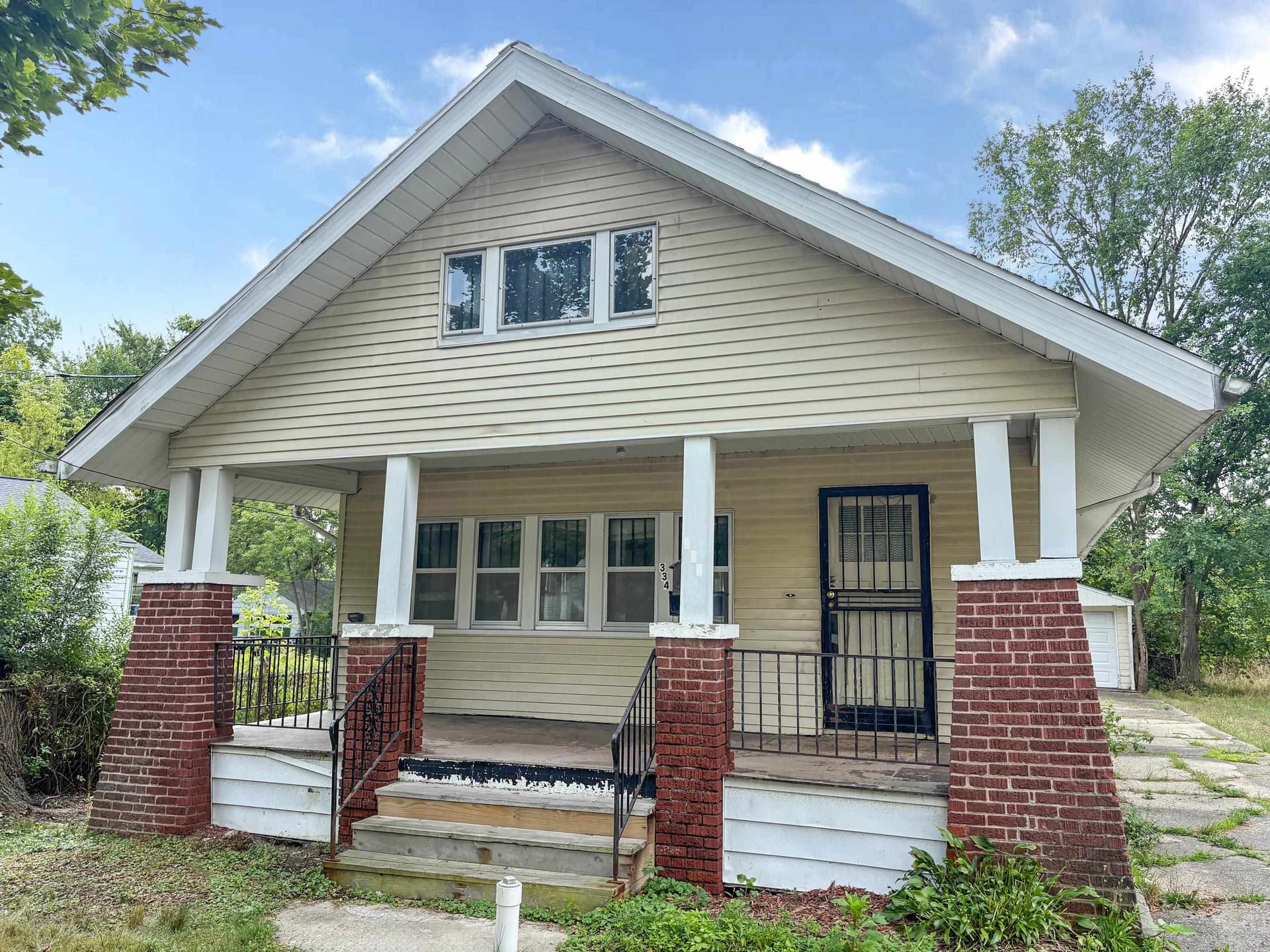 334 E Baltimore Boulevard, Flint, MI 48505