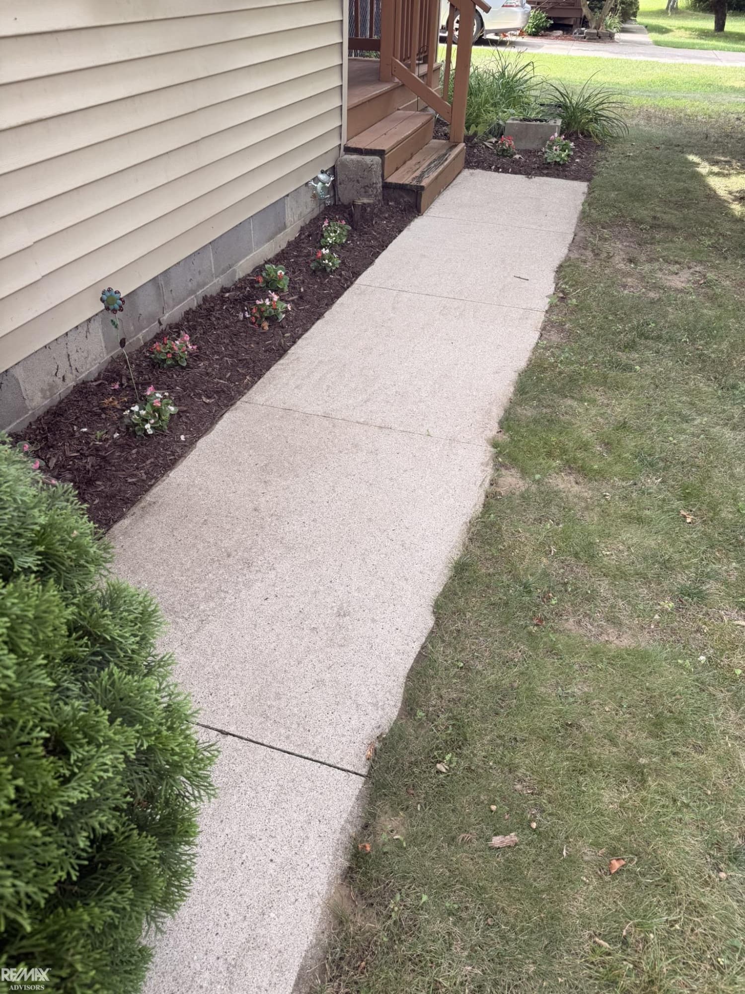 Photo 5