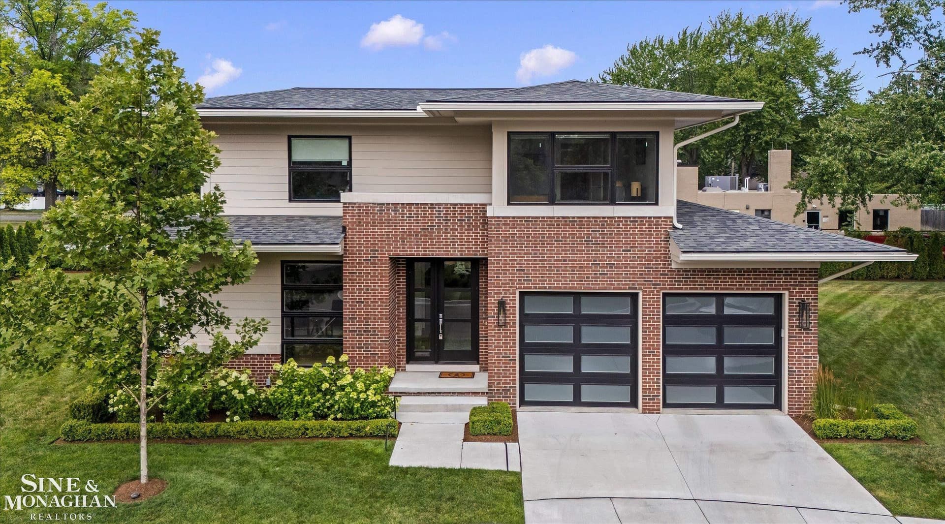 361 Moselle Place, Grosse Pointe Farms, MI 48236