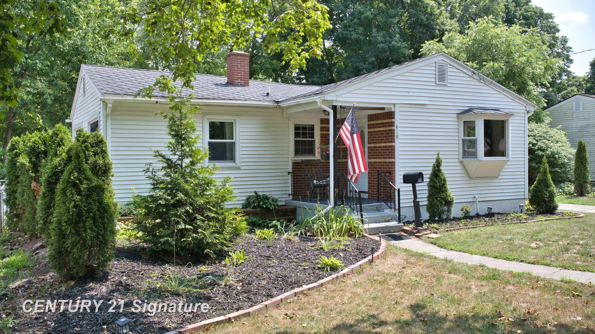 418 Labian Drive, Flushing, MI 48433