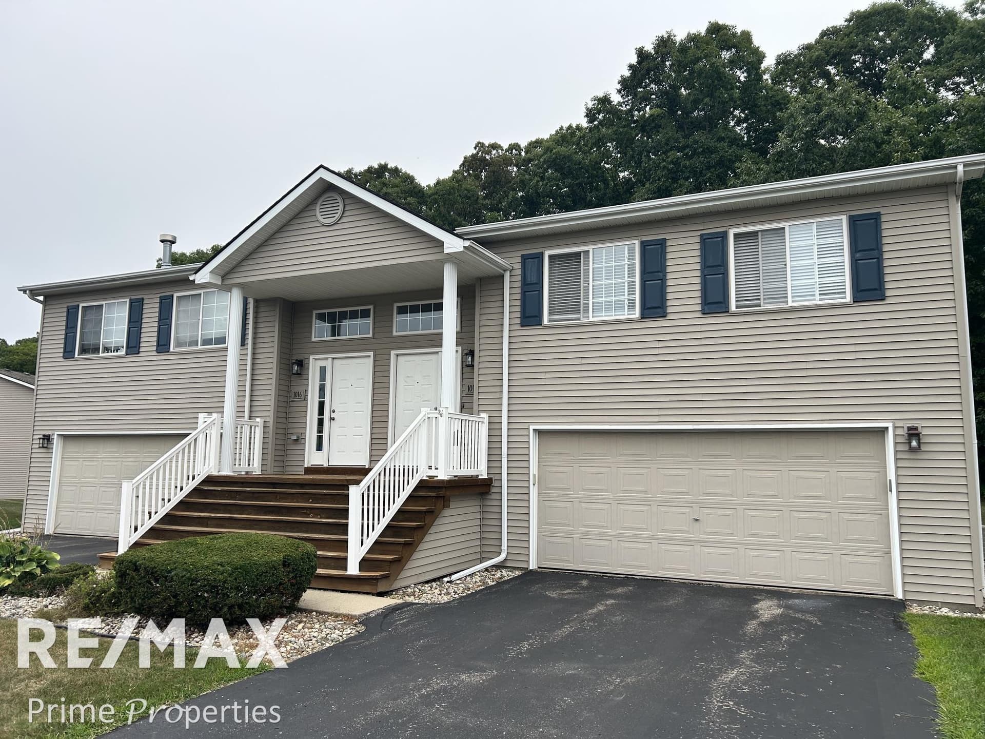 1014 Timber Ridge Court, Grand Blanc, MI 48439