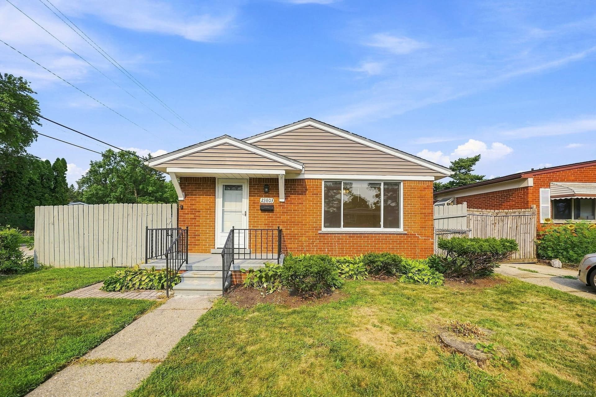 23803 Ada Avenue, Warren, MI 48091