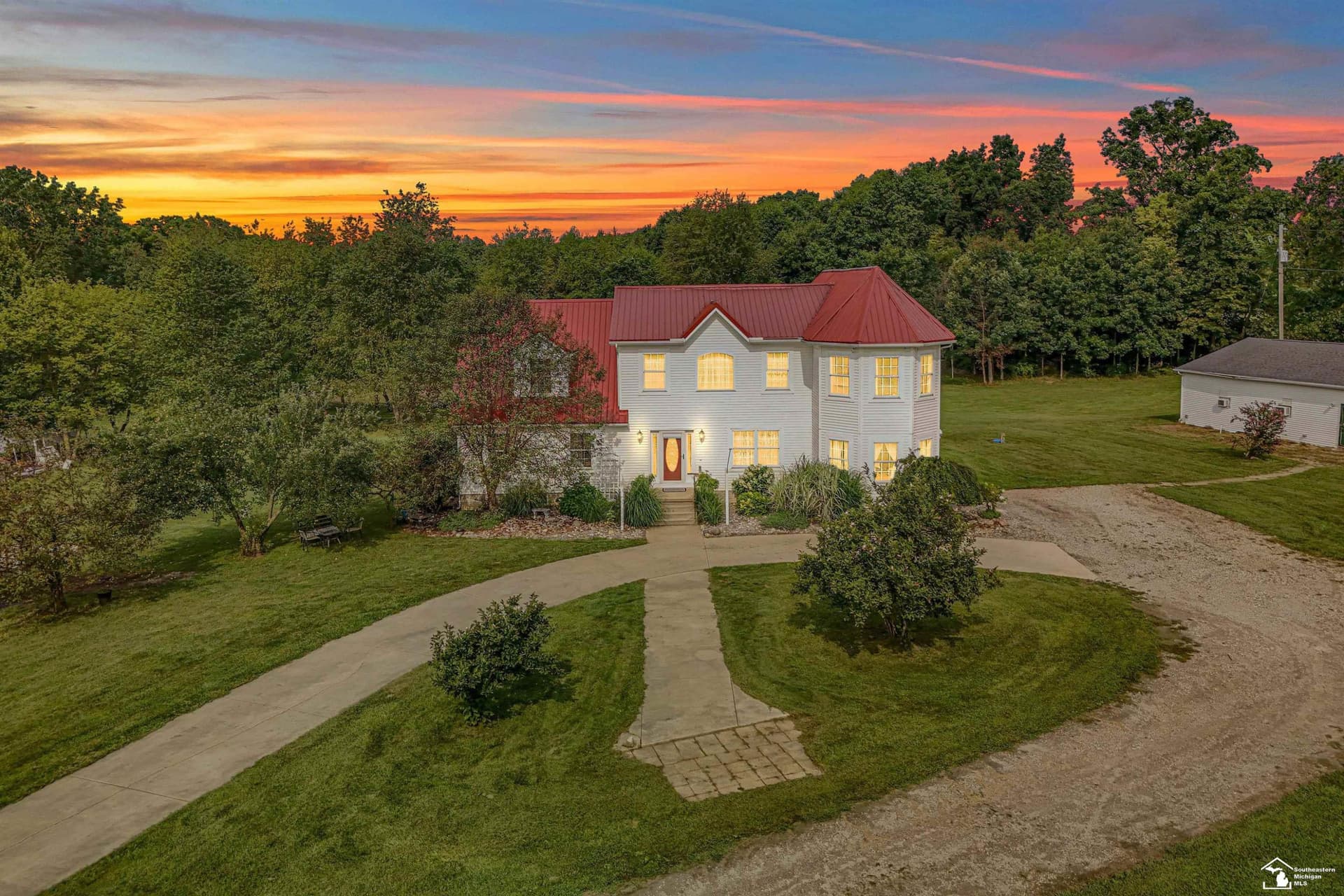 4450 Bent Oak Highway, Adrian, MI 49221