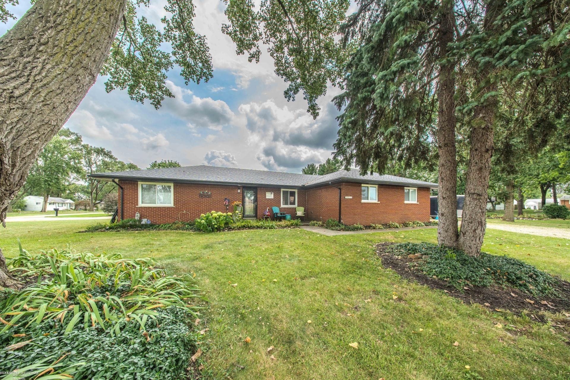 45997 Joseph Street, Shelby Twp, MI 48317