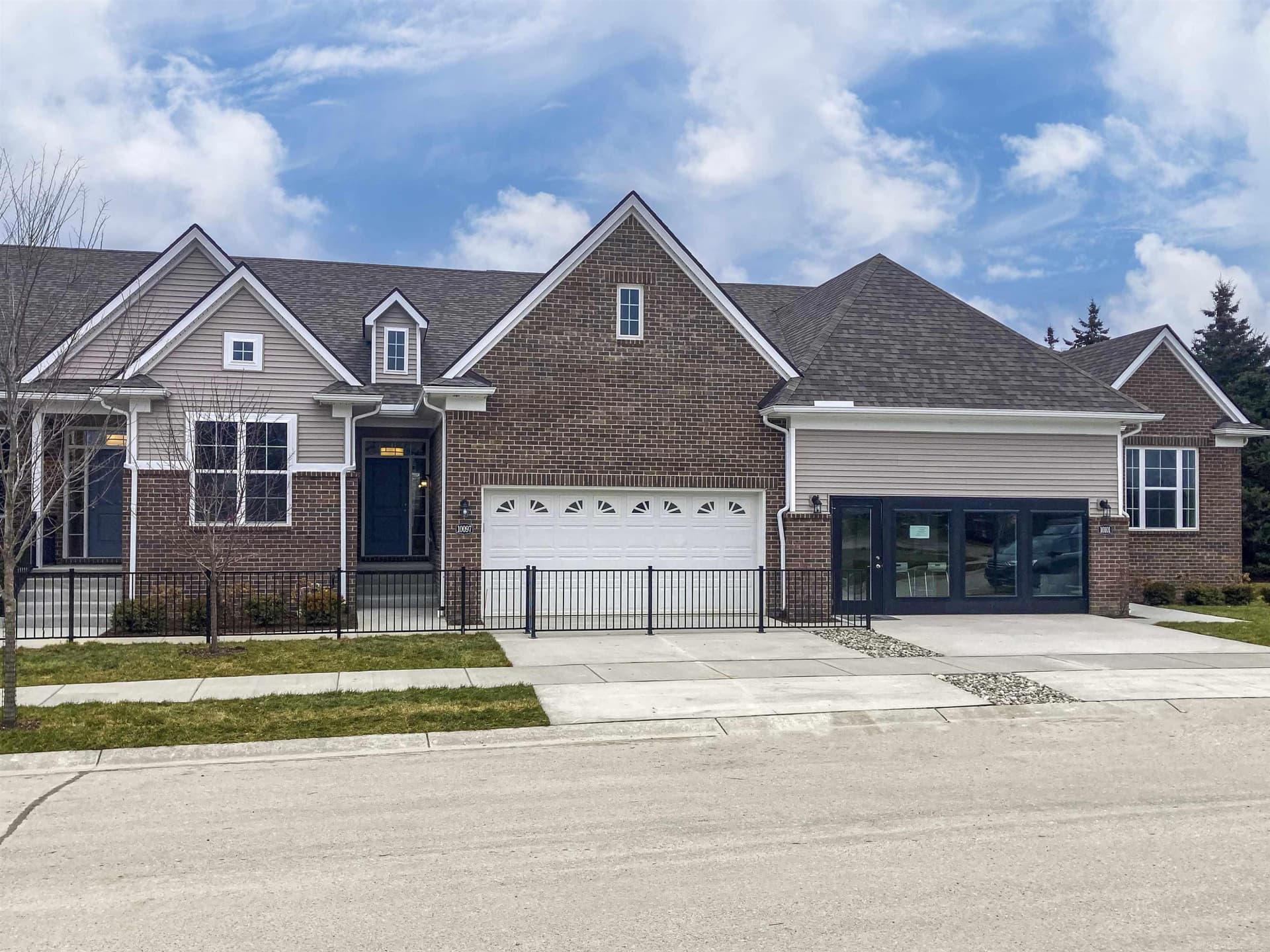 2239 Chase Drive, 106, Howell, MI 48855