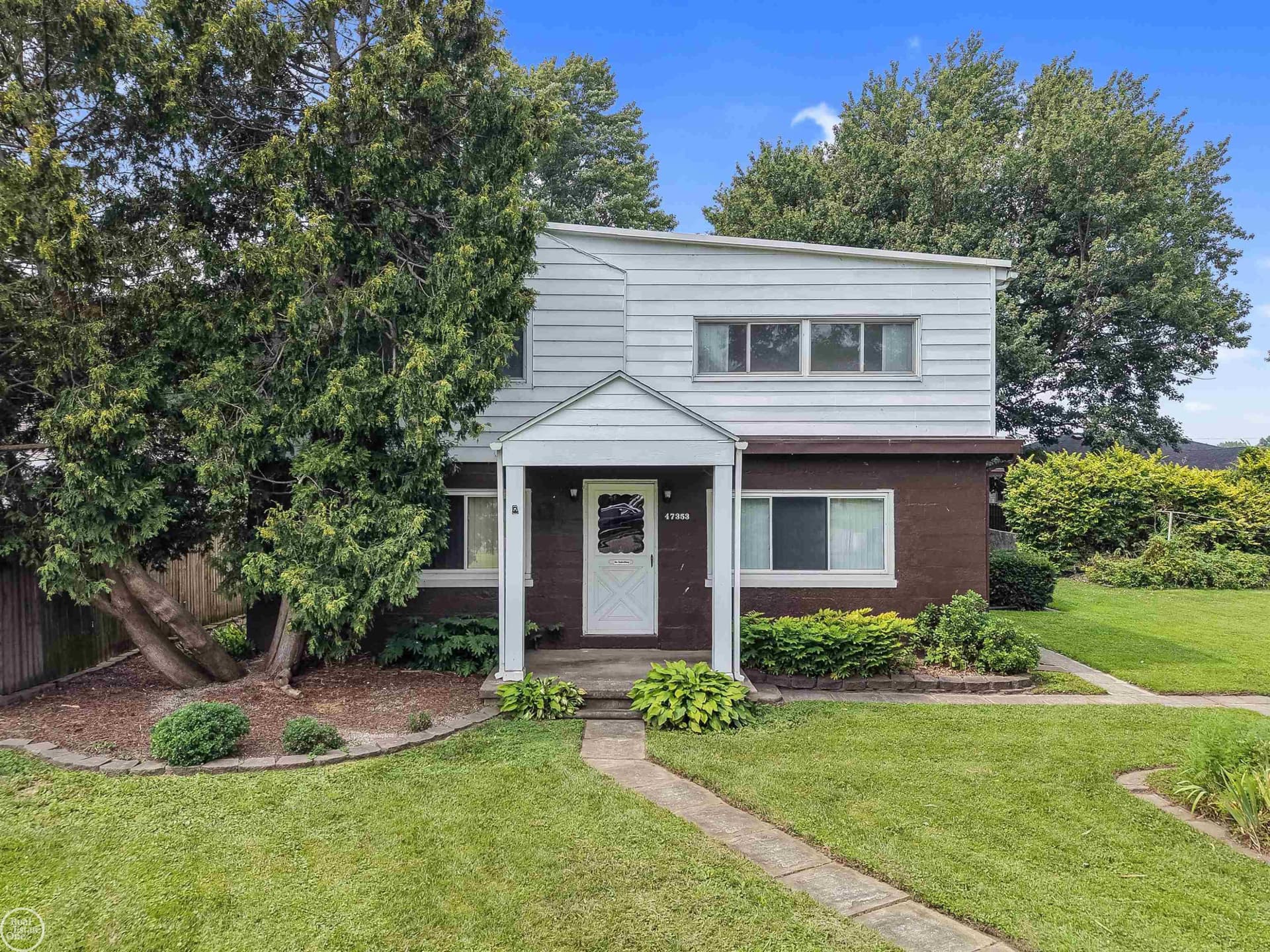 47353 Forton Street, Chesterfield, MI 48047
